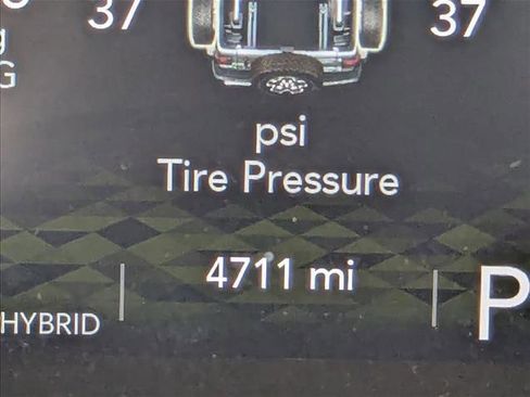 Used 2024 Jeep Wrangler Willys image 11