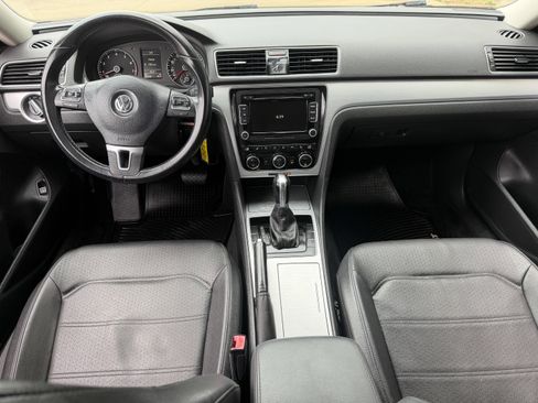 Used 2012 Volkswagen Passat 2.5 SE FWD image 21