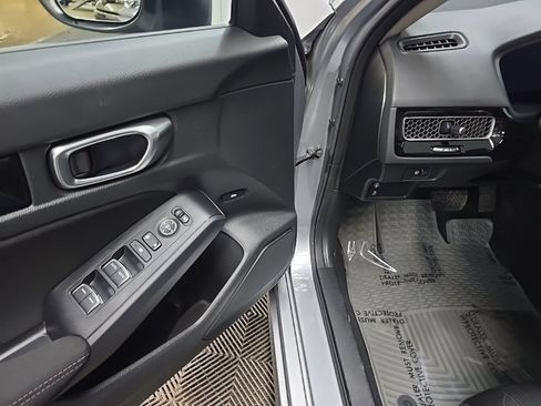 Used 2023 Honda Civic EX image 28