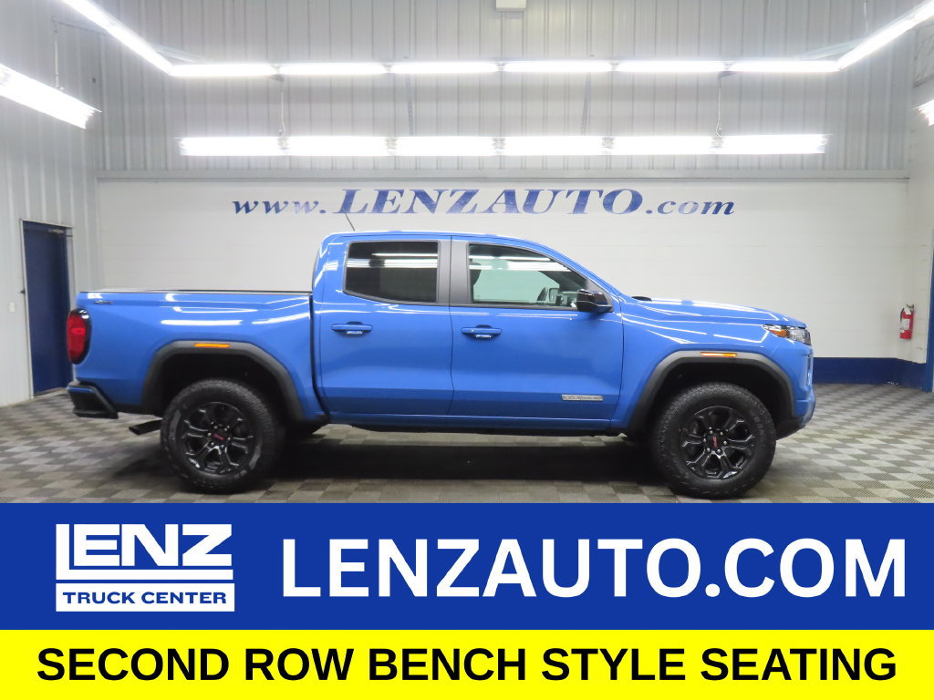Used 2025 GMC Canyon Elevation AWD/4WD image 1