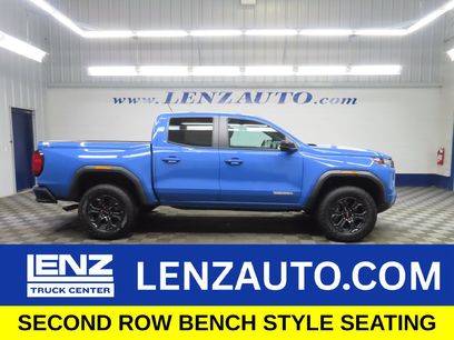 Used 2025 GMC Canyon Elevation
