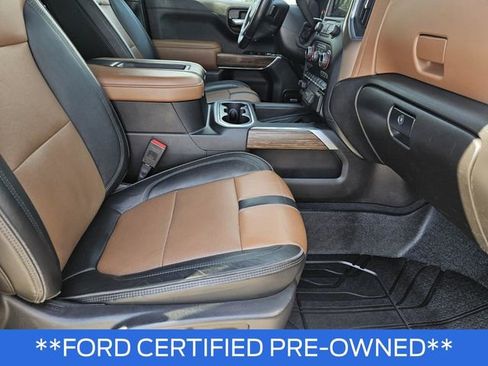 Used 2021 Chevrolet Silverado 1500 High Country w/ Technology Package AWD/4WD image 13