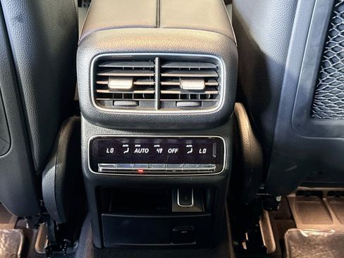 Certified 2023 Mercedes-Benz GLS 450 4MATIC image 23