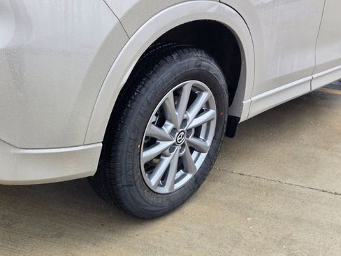 New 2025 MAZDA CX-5 AWD 2.5 S w/ Preferred Package image 11