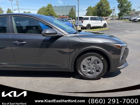 Used 2025 Kia K4 FWD image 6