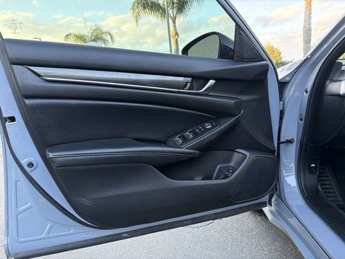 Used 2022 Honda Accord Sport image 27