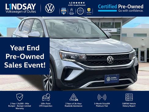 Used 2022 Volkswagen Taos SE image 1