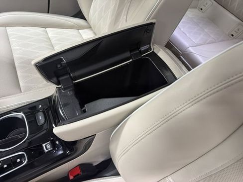 Certified 2023 Buick Envision Avenir AWD/4WD image 27