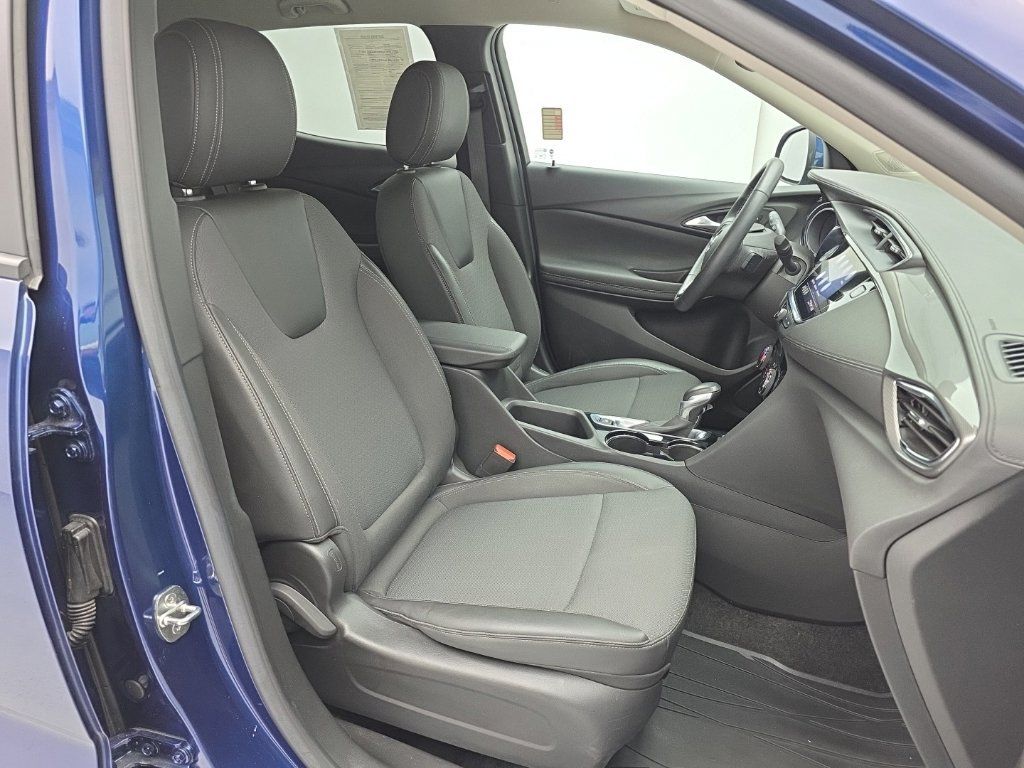 Used 2023 Buick Encore GX Preferred w/ Cold Weather Comfort Package AWD/4WD image 44