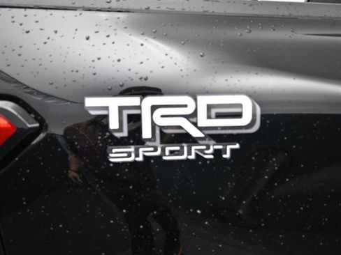Certified 2025 Toyota Tacoma TRD Sport image 5