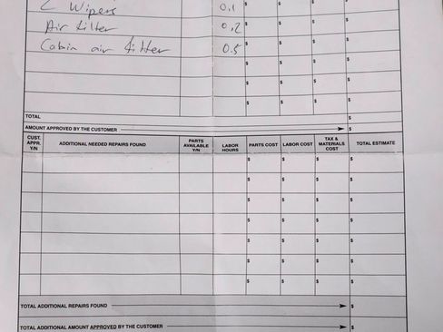 Used 2023 GMC Canyon Denali image 5