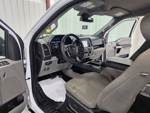 Used 2019 Ford F150 XLT w/ Equipment Group 301A Mid RWD image 16