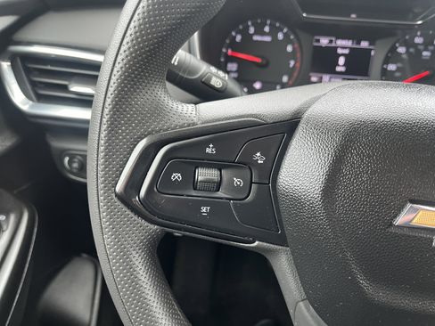 Used 2022 Chevrolet TrailBlazer LT w/ Convenience Package image 19