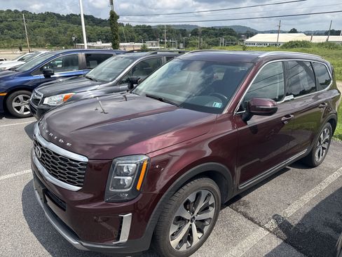 Used 2021 Kia Telluride EX w/ EX Premium Package AWD/4WD image 7