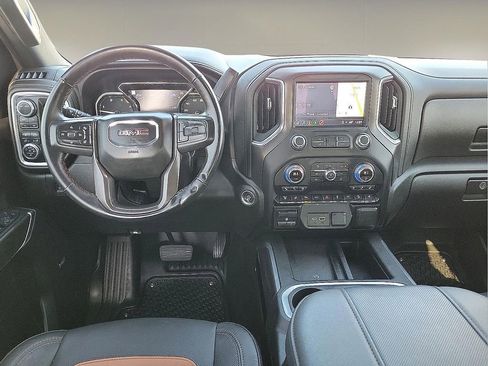 Used 2023 GMC Sierra 2500 AT4 w/ AT4 Premium Plus Package image 10