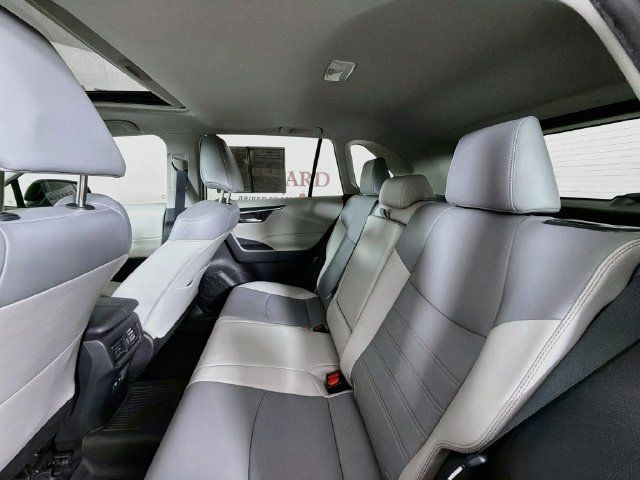 Used 2021 Toyota RAV4 XLE Premium FWD image 27