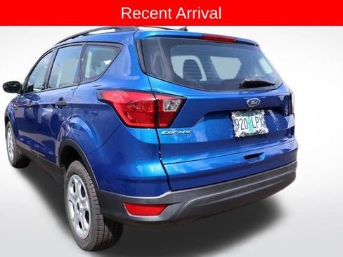 Used 2019 Ford Escape S FWD image 3