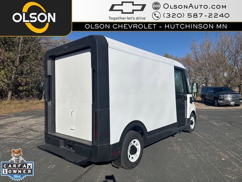 Used 2024 Chevrolet Brightdrop 400 w/ Commercial Equipment Package image 5