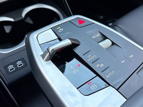 Used 2025 BMW X1 xDrive28i image 29