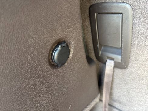 Used 2016 Buick Enclave Premium image 32