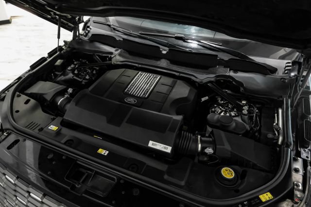 Used 2019 Land Rover Range Rover SV Autobiography Dynamic AWD/4WD image 46