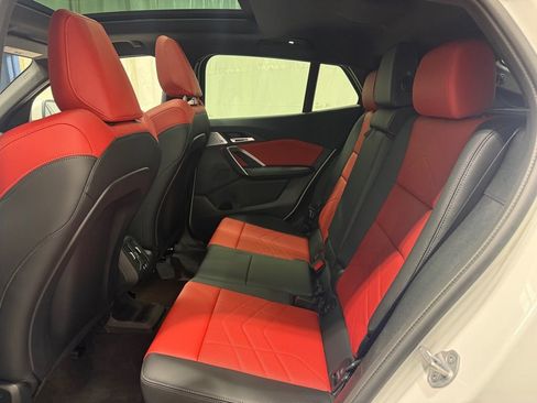 Certified 2025 BMW X2 xDrive28i image 20