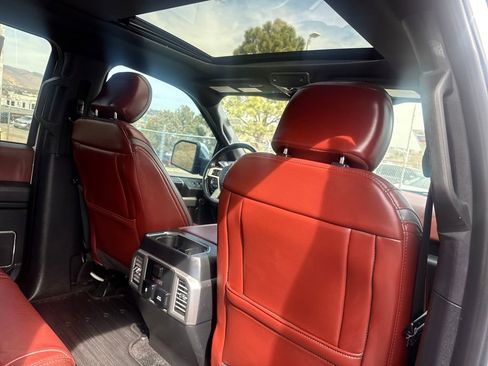 Certified 2019 Ford F150 Platinum w/ Equipment Group 701A Luxury image 23