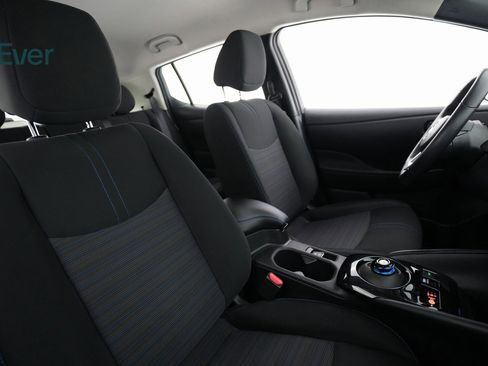 Used 2024 Nissan Leaf SV Plus image 9