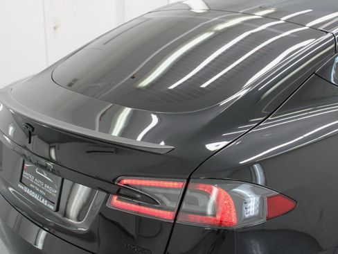 Used 2017 Tesla Model S 75D image 19