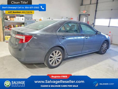 Used 2012 Toyota Camry XLE w/ Convenience Pkg image 4