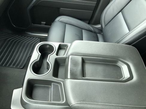 Used 2022 Chevrolet Silverado 1500 LT w/ Z71 Off-Road Package image 17