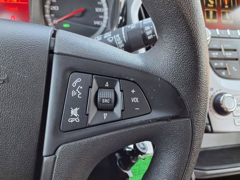 Used 2017 GMC Terrain SLE FWD image 14