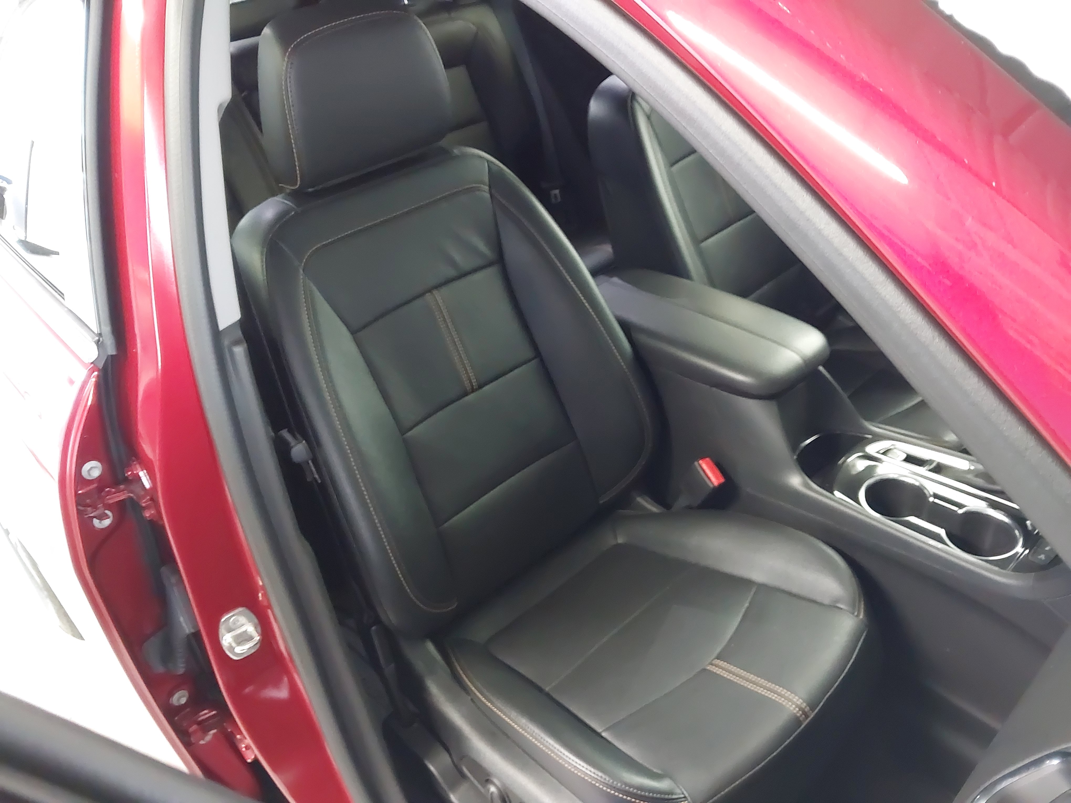 Used 2024 Chevrolet Equinox Premier AWD/4WD image 28