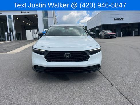 Used 2024 Honda Accord Sport image 2