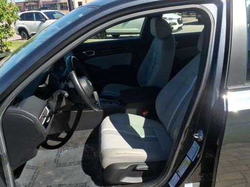 Used 2025 Honda Civic Sport image 27