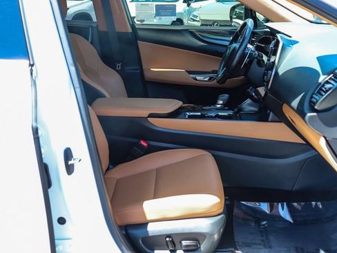 Used 2025 Lexus NX 250 FWD w/ Premium Package image 19