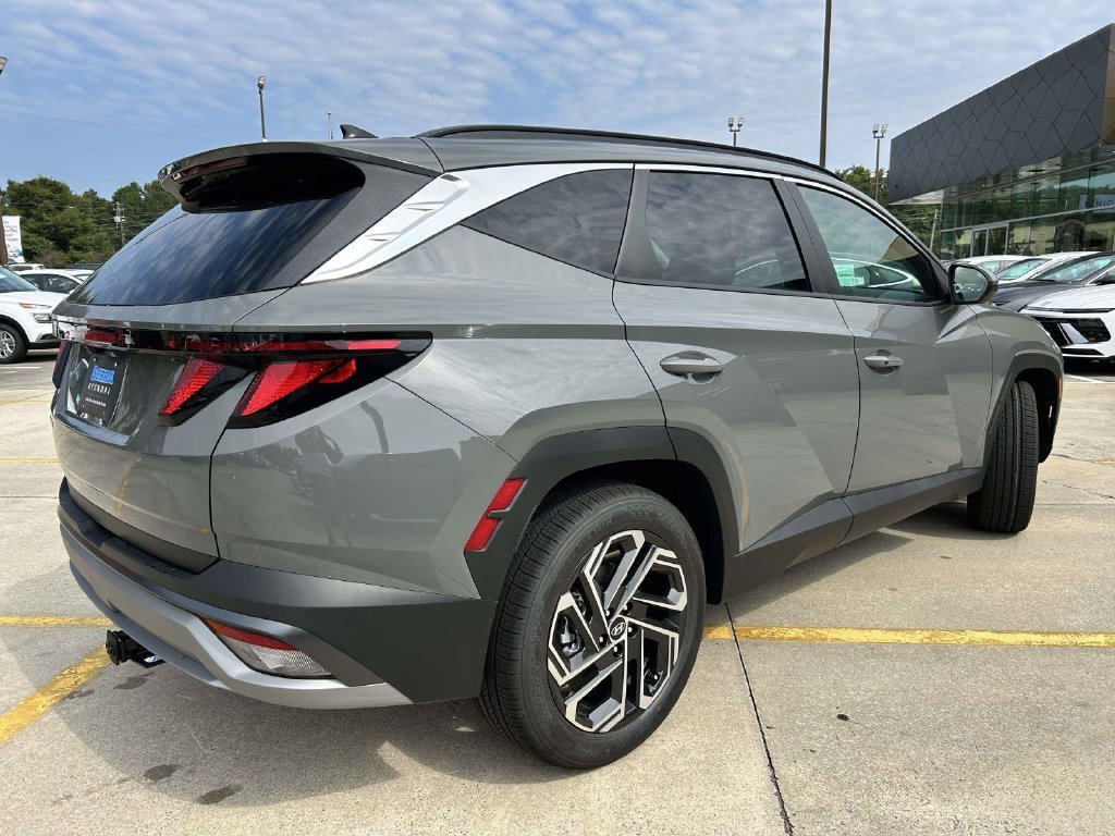 New 2026 Hyundai Tucson Limited FWD image 5