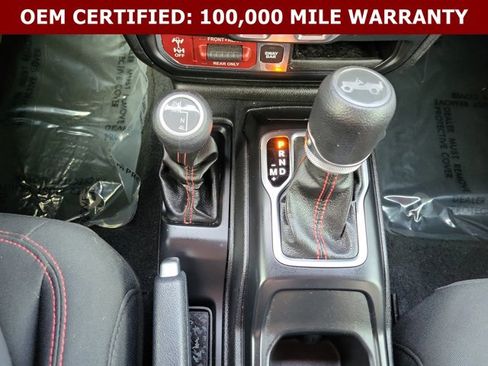 Certified 2019 Jeep Wrangler Unlimited Rubicon AWD/4WD image 39