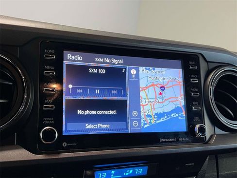 Used 2022 Toyota Tacoma TRD Sport image 28