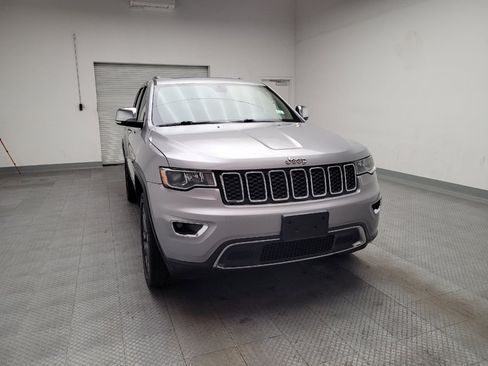 Used 2018 Jeep Grand Cherokee Limited w/ Trailer Tow Group IV image 14