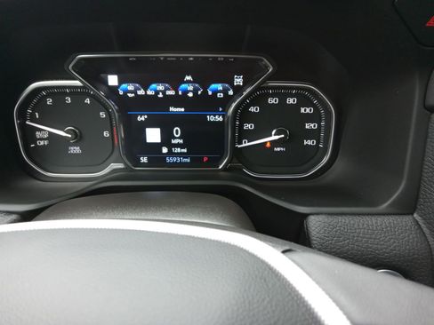 Used 2021 GMC Yukon Denali w/ LPO, Illumination Package image 17