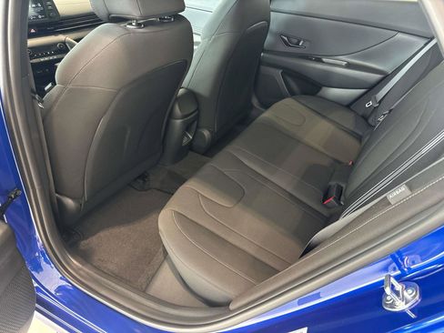 Certified 2025 Hyundai Elantra Sport image 5