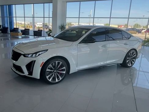 Used 2022 Cadillac CT5 V Blackwing w/ Parking Package RWD image 4