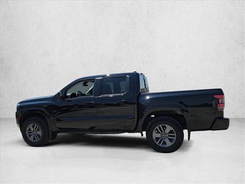 Used 2025 Nissan Frontier SV w/ SV Convenience Package AWD/4WD image 8