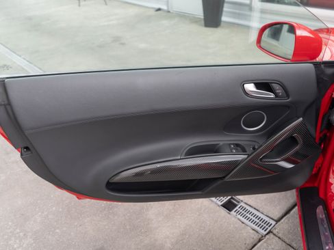 Used 2009 Audi R8 V8 image 10