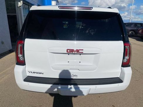 Used 2019 GMC Yukon SLT AWD/4WD image 4