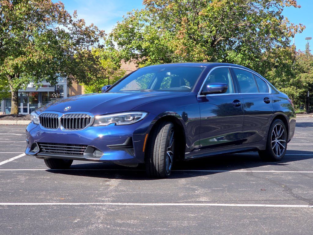 Used 2020 BMW 330i xDrive Sedan w/ Convenience Package AWD/4WD image 28