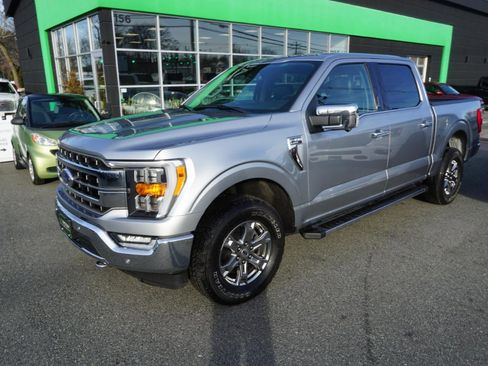 Used 2021 Ford F150 Lariat image 2