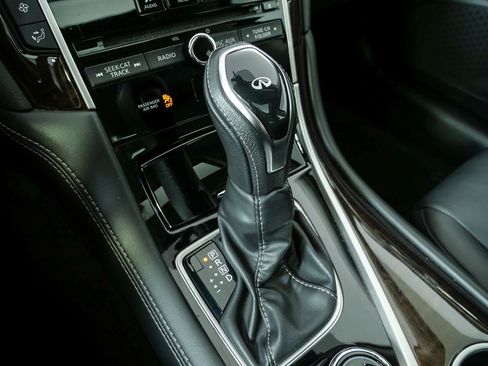 Used 2019 INFINITI Q50 Luxe w/ Cargo Package (L96) RWD image 15