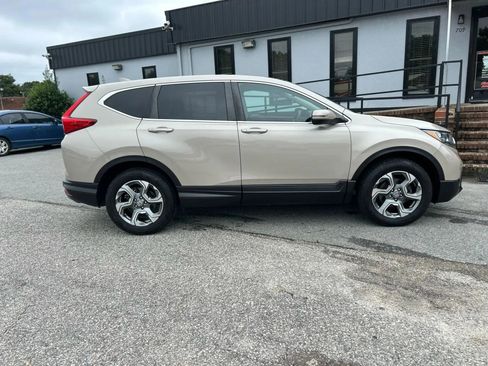 Used 2019 Honda CR-V EX image 6